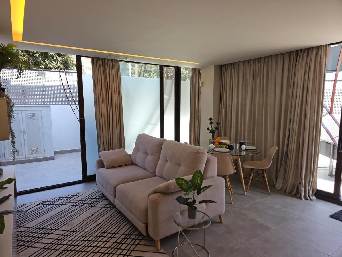 Nogalera Quintessence Apartment With Private Parking By Namaste Elite 托雷莫利诺斯 外观 照片